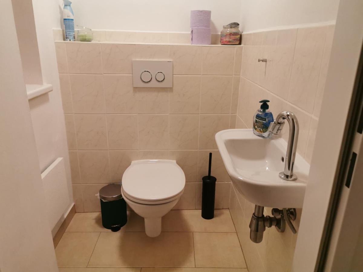 Zentrale, Ruhige Wohnung Nahe Murinsel & Kunsthaus Graz Luaran gambar