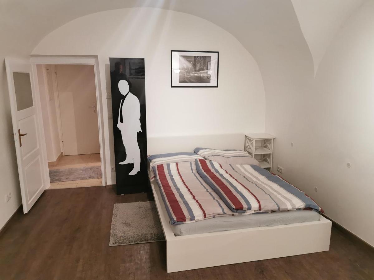 Zentrale, Ruhige Wohnung Nahe Murinsel & Kunsthaus Graz Luaran gambar