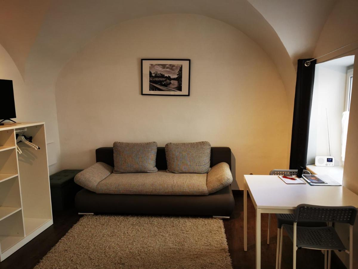 Zentrale, Ruhige Wohnung Nahe Murinsel & Kunsthaus Graz Luaran gambar
