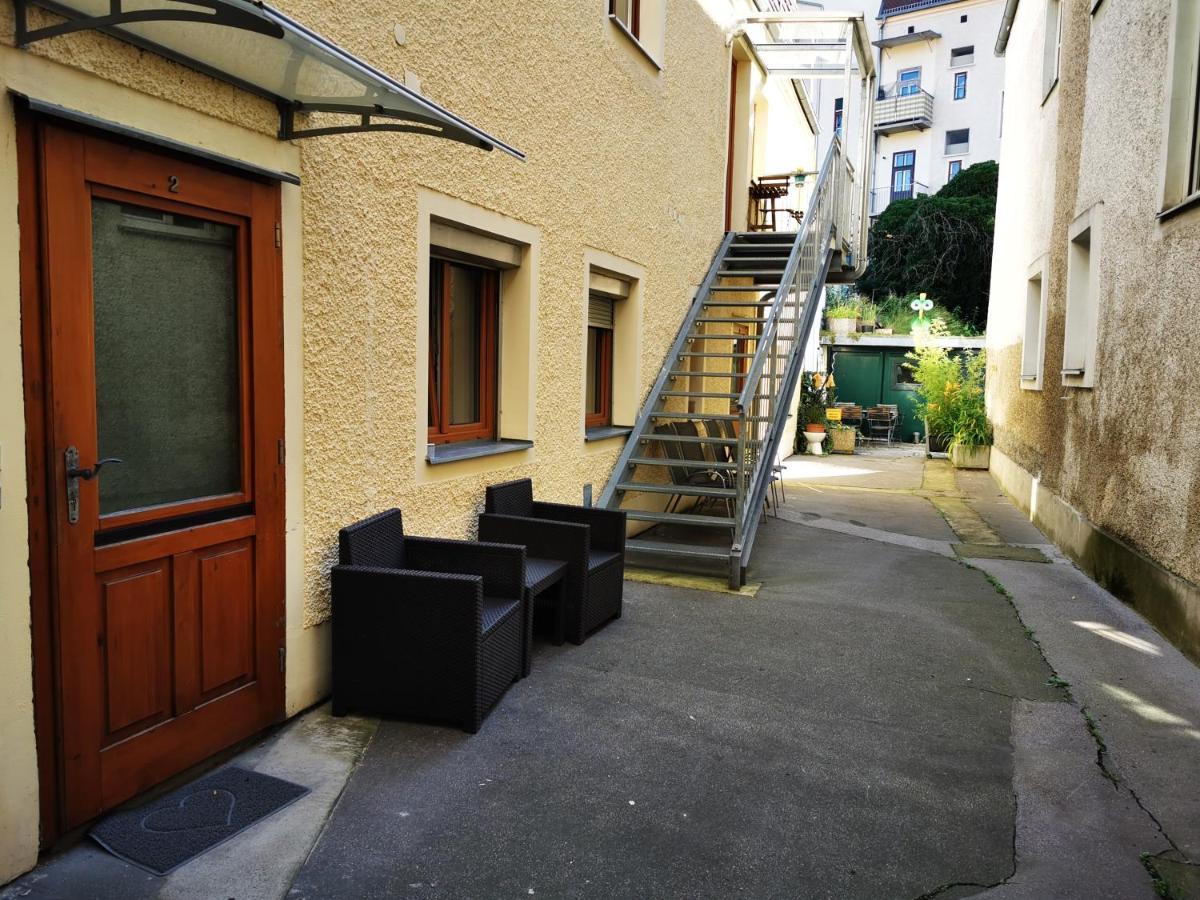 Zentrale, Ruhige Wohnung Nahe Murinsel & Kunsthaus Graz Luaran gambar
